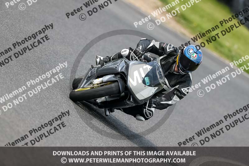 enduro digital images;event digital images;eventdigitalimages;lydden hill;lydden no limits trackday;lydden photographs;lydden trackday photographs;no limits trackdays;peter wileman photography;racing digital images;trackday digital images;trackday photos